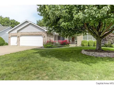 8017 Wilson Ter, Springfield, IL 62712 photo 32