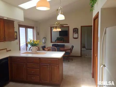 1360 Lenhart Rd, Springfield, IL 62707 photo 16
