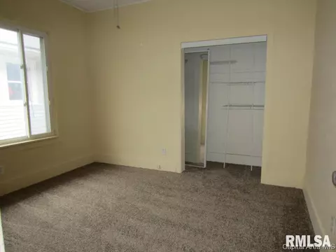 1000 E Sangamon Ave, Springfield, IL 62702 photo 8