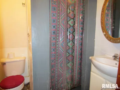 1000 E Sangamon Ave, Springfield, IL 62702 photo 11