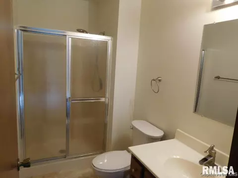 2712 Timber Pointe Dr, Springfield, IL 62702 photo 14