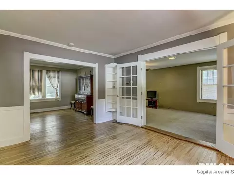 517 W Cedar St, Springfield, IL 62704 photo 11