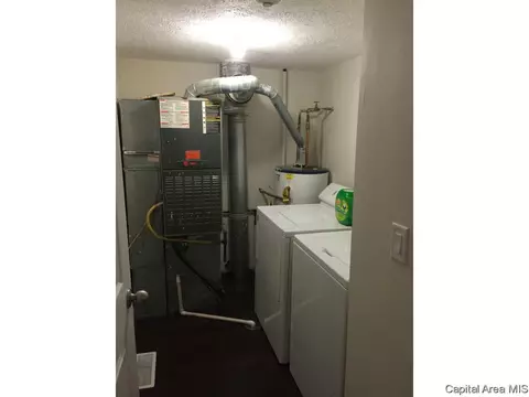 2012 Jeanette Ln UNIT C, Springfield, IL 62702 photo 15