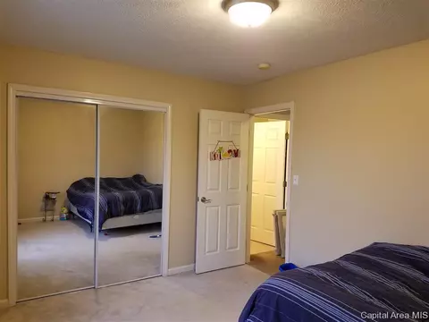 3709 Kerry Blvd, Springfield, IL 62712 photo 6