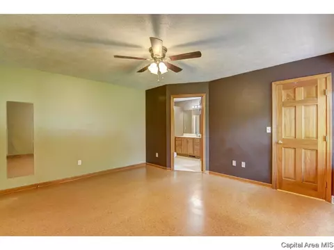 5960 N Lake Rd, Springfield, IL 62711 photo 23