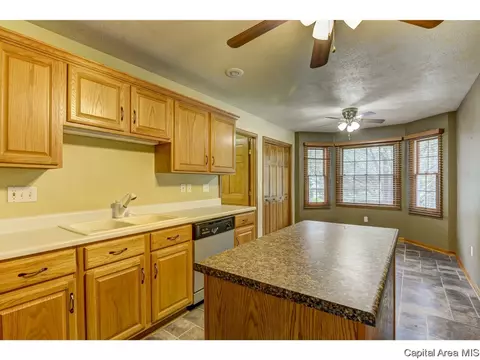5960 N Lake Rd, Springfield, IL 62711 photo 15