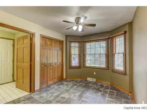 5960 N Lake Rd, Springfield, IL 62711 photo 14