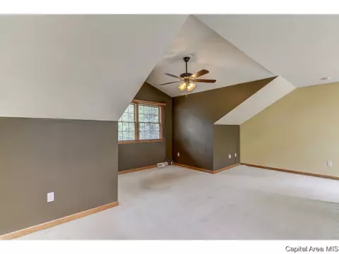 5960 N Lake Rd, Springfield, IL 62711 photo 28