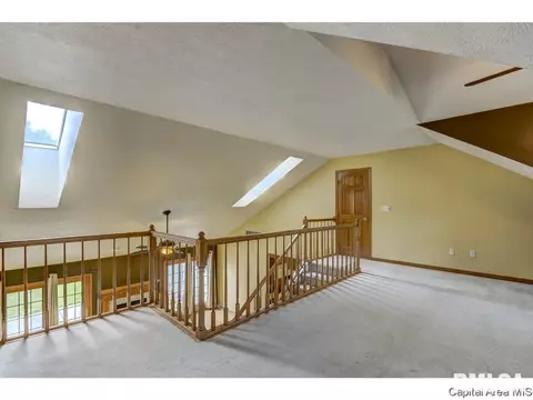 5960 N Lake Rd, Springfield, IL 62711 photo 10