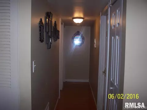 1708 Fairfield, Springfield, IL 62702 photo 6