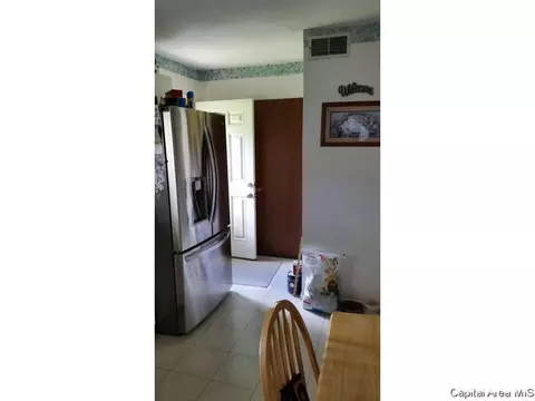 1708 Fairfield, Springfield, IL 62702 photo 5