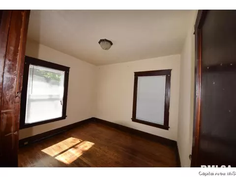 231 S Macarthur, Springfield, IL 62704 photo 8