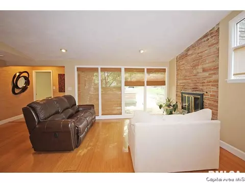 47 Fairview, Springfield, IL 62711 photo 4