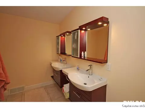 47 Fairview, Springfield, IL 62711 photo 12
