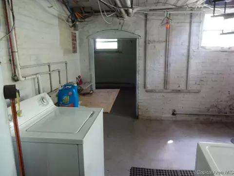 504 S Walnut St, Springfield, IL 62704 photo 24