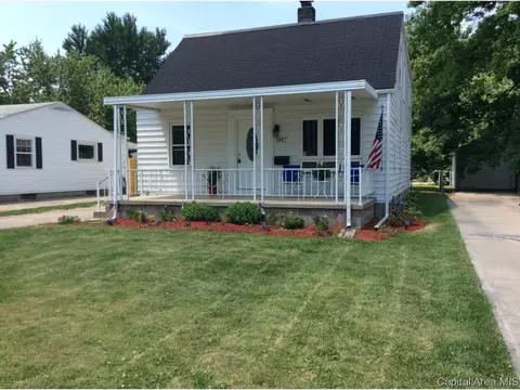 1917 N 22nd St, Springfield, IL 62702 photo 2