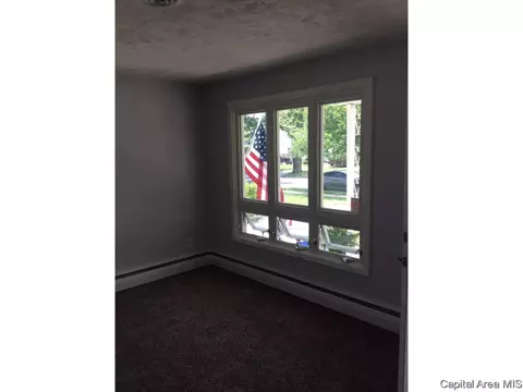 1917 N 22nd St, Springfield, IL 62702 photo 7