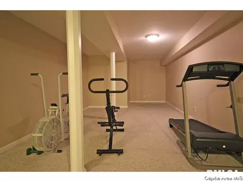 2104 Disar Dr, Springfield, IL 62711 photo 22
