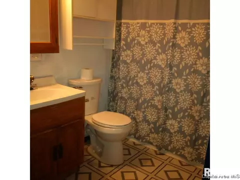 1816 Fairmont Dr, Springfield, IL 62702 photo 10