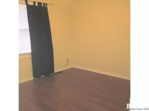 1816 Fairmont Dr, Springfield, IL 62702 photo 6