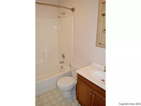 6321 Brent Dr, Springfield, IL 62712 photo 12