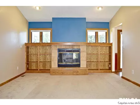6321 Brent Dr, Springfield, IL 62712 photo 3