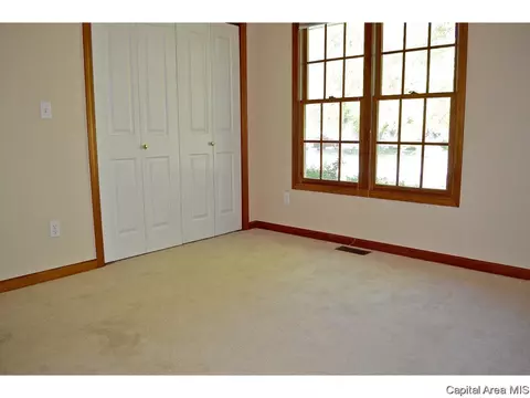 6321 Brent Dr, Springfield, IL 62712 photo 11