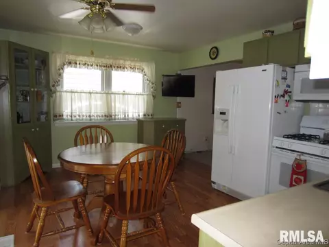 113 Dawn, Springfield, IL 62702 photo 3