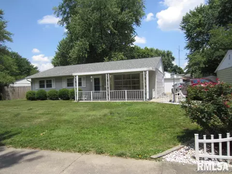 113 Dawn, Springfield, IL 62702 photo 1