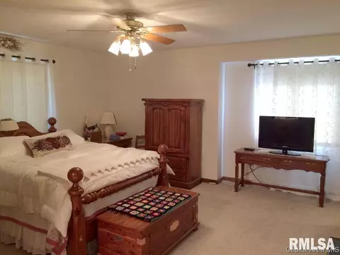607 E 2650 North Rd, Rochester, IL 62563 photo 20