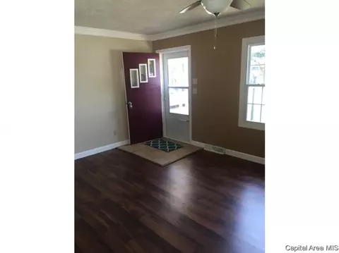 313 Farley Ave, Springfield, IL 62703 photo 2