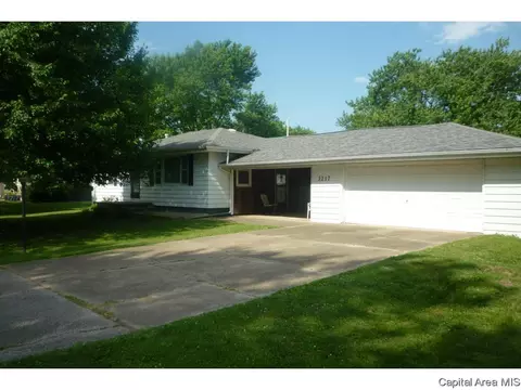 3217 S Rita Ave, Springfield, IL 62703 photo 1
