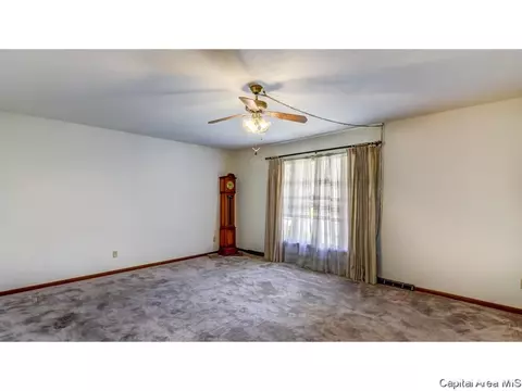 235 Nottingham Rd, Springfield, IL 62704 photo 10