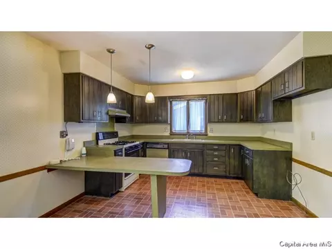 235 Nottingham Rd, Springfield, IL 62704 photo 15
