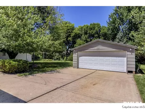 235 Nottingham Rd, Springfield, IL 62704 photo 8