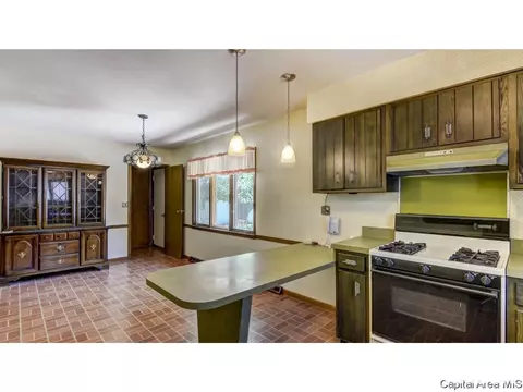 235 Nottingham Rd, Springfield, IL 62704 photo 12