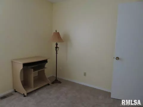 204 Glasgow Dr, Springfield, IL 62702 photo 18