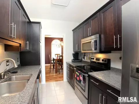 5 Turtle Cv, Chatham, IL 62629 photo 10