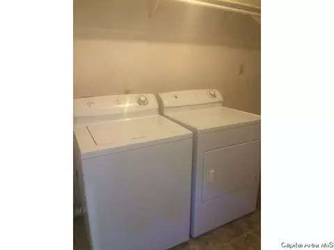 2529 Burton Dr, Springfield, IL 62703 photo 11