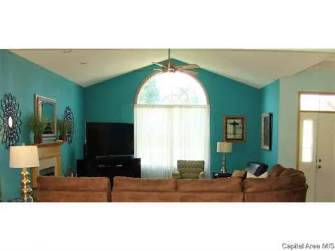 5401 Turnstone Rd, Springfield, IL 62711 photo 6