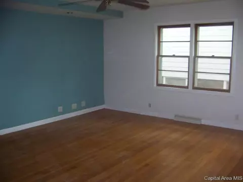 1935 S Park Ave, Springfield, IL 62704 photo 2