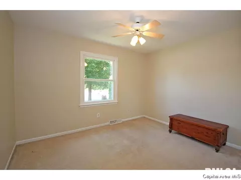 413 Barons Rd, Springfield, IL 62704 photo 7