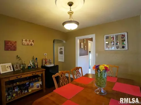 2401 S 7th St, Springfield, IL 62703 photo 17