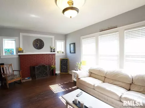 2401 S 7th St, Springfield, IL 62703 photo 9