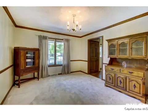 1716 Windycrest Dr, Springfield, IL 62704 photo 9