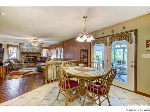 1716 Windycrest Dr, Springfield, IL 62704 photo 18