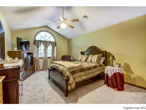 1716 Windycrest Dr, Springfield, IL 62704 photo 21