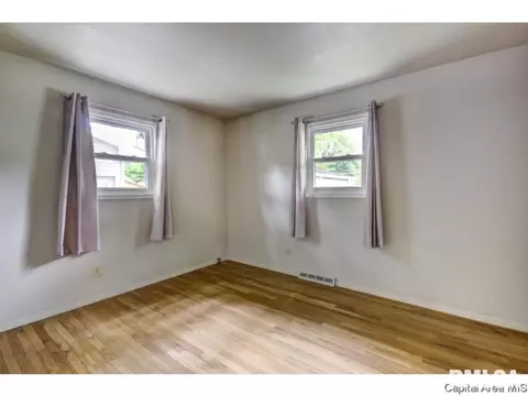 2560 Sandgate Rd, Springfield, IL 62702 photo 10