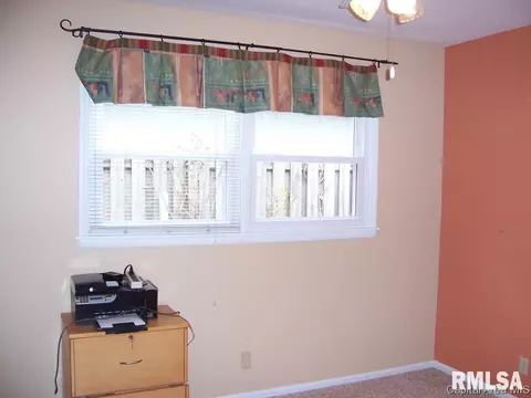 1209 Wickford, Springfield, IL 62704 photo 7