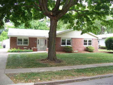 1209 Wickford, Springfield, IL 62704 photo 1